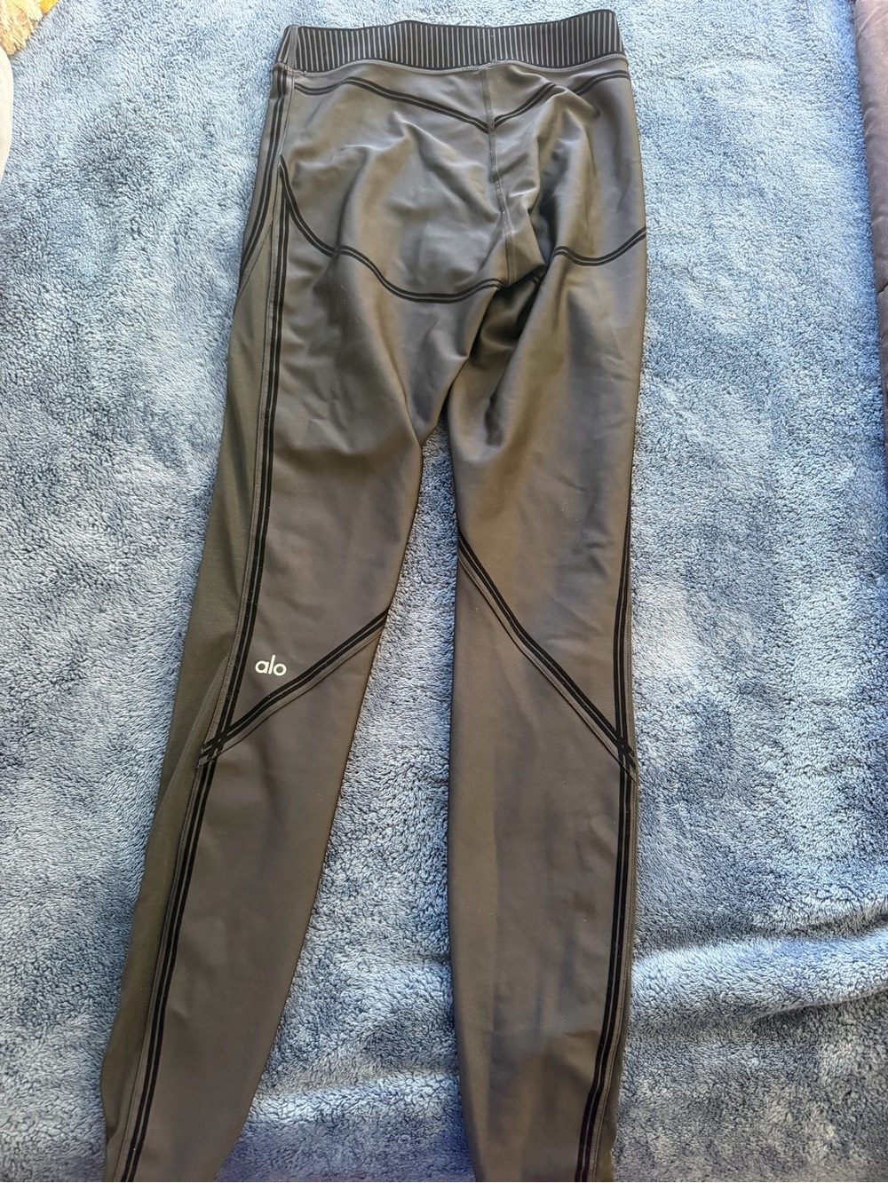 ALO Yoga Black Performance Joggers with Contrast Seam Detailing
